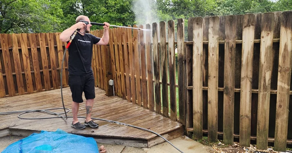 fence pressure wash