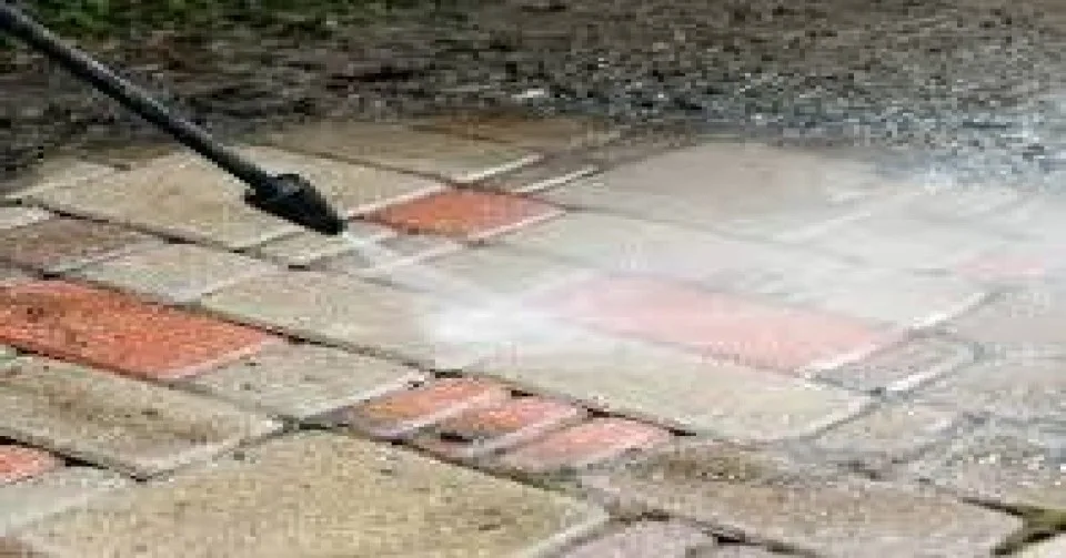 pressure washing pavers